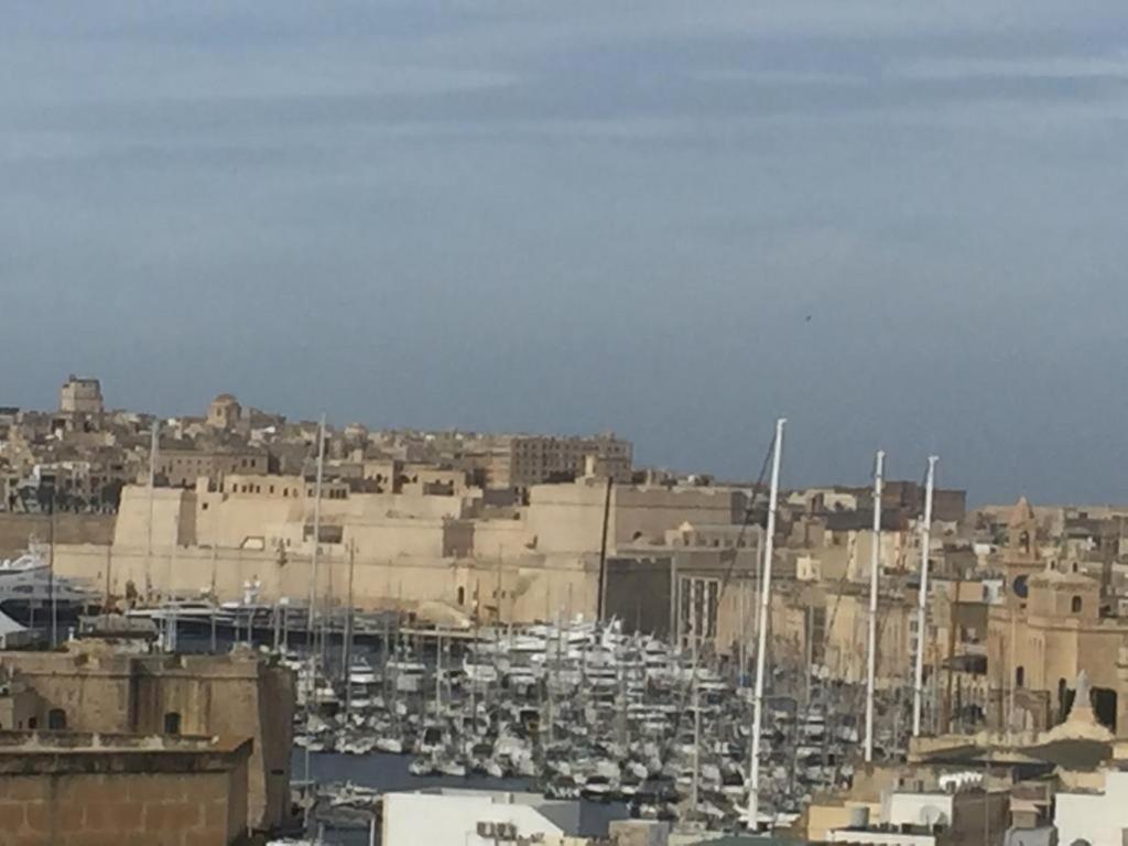 Casa Maria Tereza Bed & Breakfast Cospicua Exterior foto